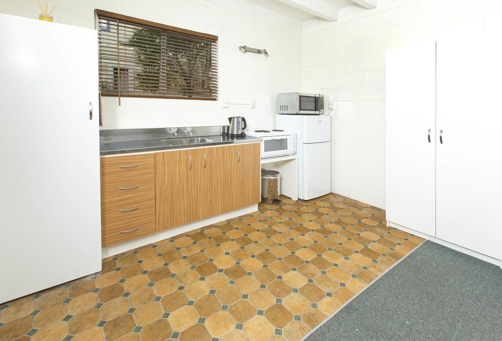 Marina Court Motel & Apartments Whangarei Szoba fotó