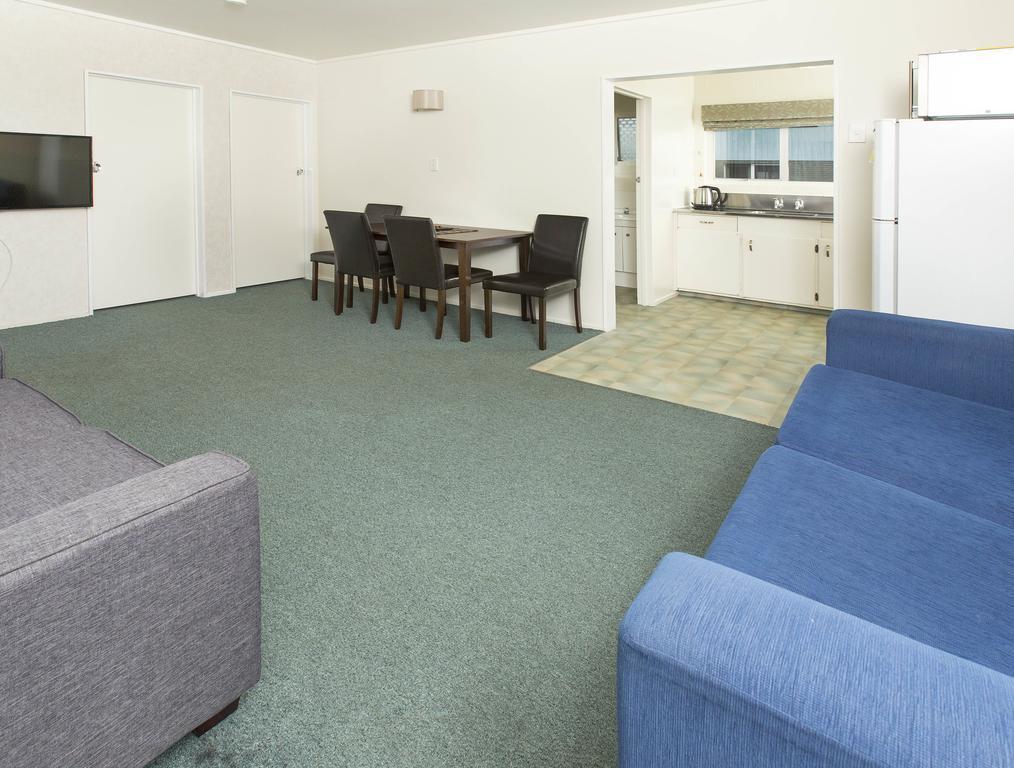 Marina Court Motel & Apartments Whangarei Szoba fotó