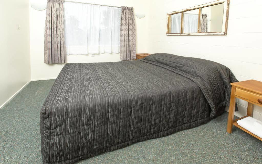 Marina Court Motel & Apartments Whangarei Kültér fotó
